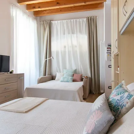 Vakantiehuis Foresteria Della Corte Como